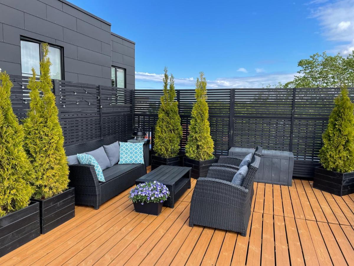 City Terrace Apartment Avangard - Large Private Roof Terrace タリン エクステリア 写真
