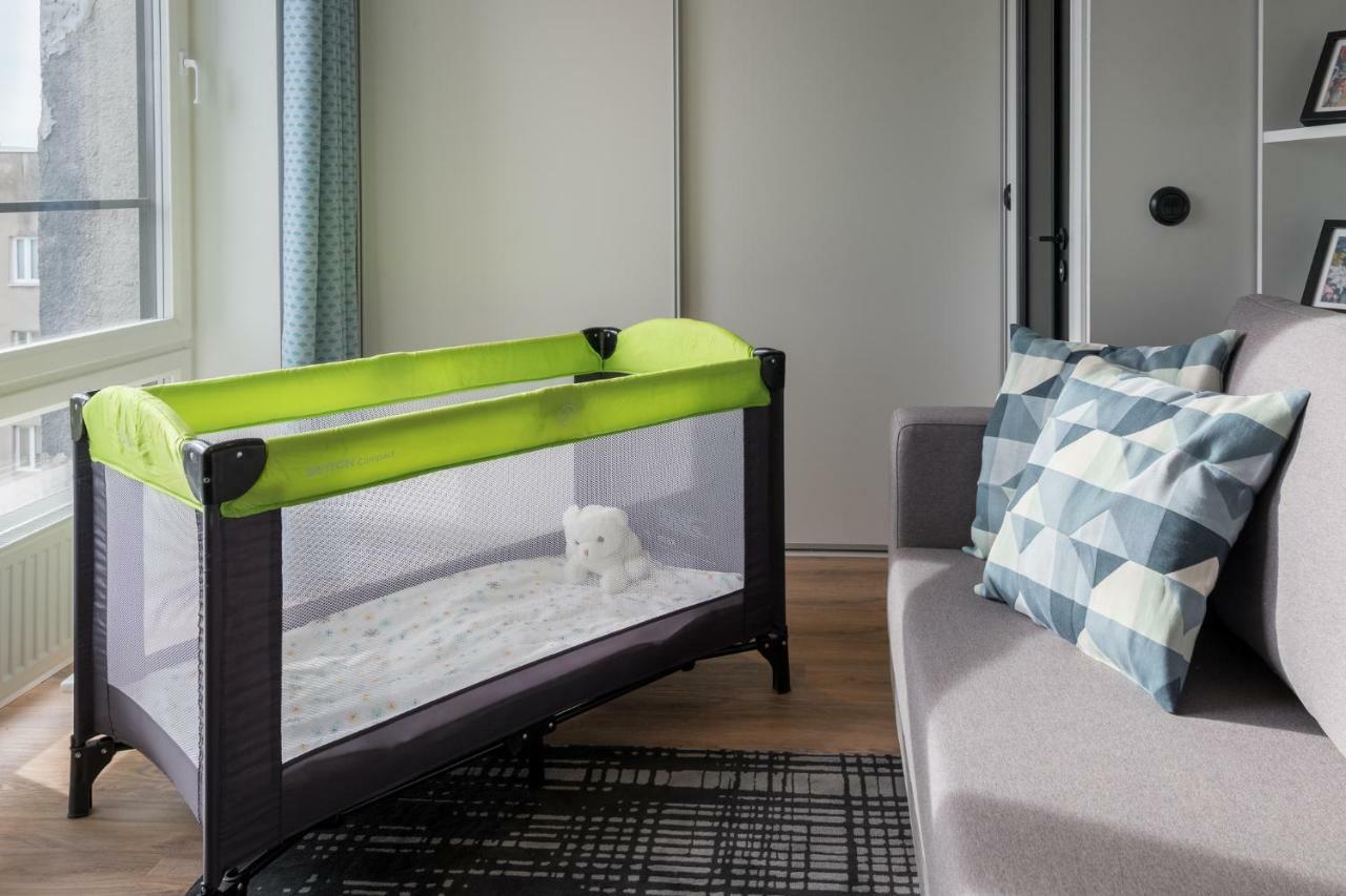 City Terrace Apartment Avangard - Large Private Roof Terrace タリン エクステリア 写真