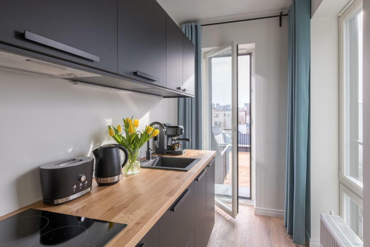 City Terrace Apartment Avangard - Large Private Roof Terrace タリン エクステリア 写真